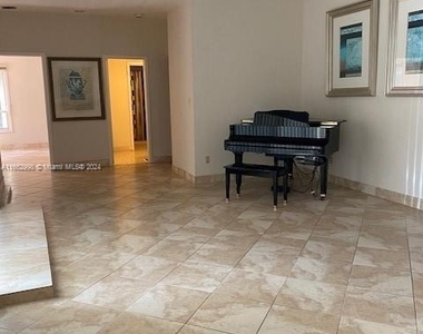 4450 S Jog Road - Photo Thumbnail 6