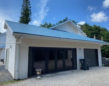 4450 S Jog Road - Photo Thumbnail 1