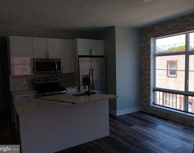 1328 S 6th Street - Photo Thumbnail 1