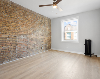 7383 N Damen Avenue - Photo Thumbnail 8
