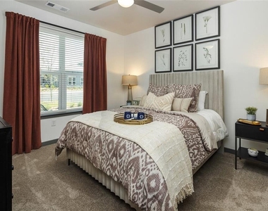191 Commerce Drive - Photo Thumbnail 11