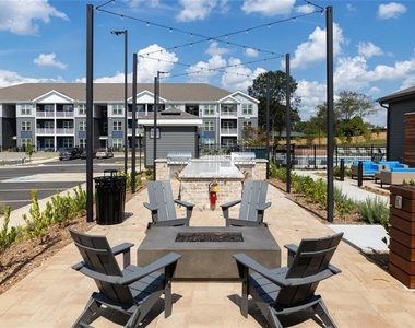 191 Commerce Drive - Photo Thumbnail 17