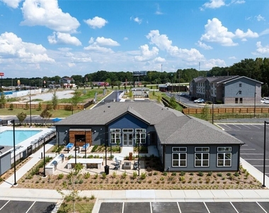 191 Commerce Drive - Photo Thumbnail 14