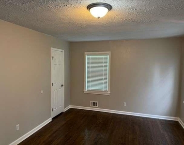 1307 Sw Lorenzo Dr Drive Sw - Photo Thumbnail 8