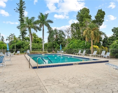 6184 Michelle Way - Photo Thumbnail 18
