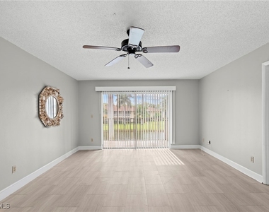 6184 Michelle Way - Photo Thumbnail 2