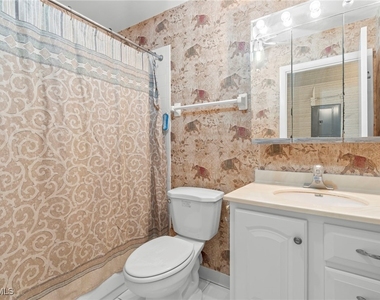 6184 Michelle Way - Photo Thumbnail 17