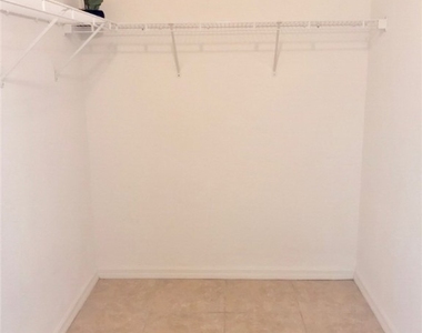 8342 Bernwood Cove Loop - Photo Thumbnail 5