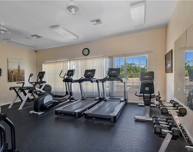 8342 Bernwood Cove Loop - Photo Thumbnail 14