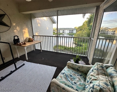 4910 Cougar Court N - Photo Thumbnail 10