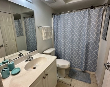 4910 Cougar Court N - Photo Thumbnail 9