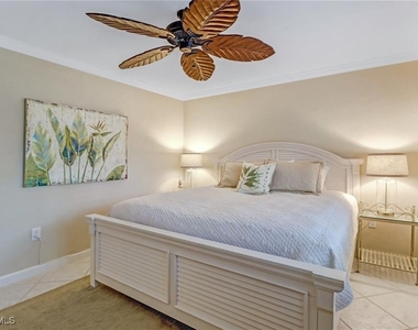 10475 Gulf Shore Drive - Photo Thumbnail 24