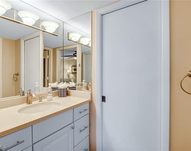 10475 Gulf Shore Drive - Photo Thumbnail 23