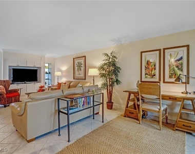 10475 Gulf Shore Drive - Photo Thumbnail 16