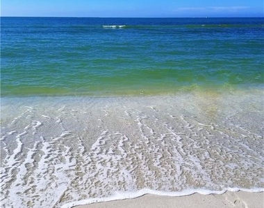 10475 Gulf Shore Drive - Photo Thumbnail 32