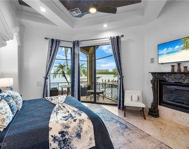 1080 Old Marco Lane - Photo Thumbnail 16