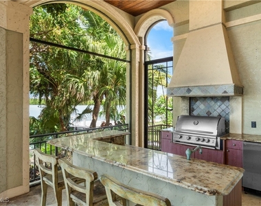 1080 Old Marco Lane - Photo Thumbnail 37
