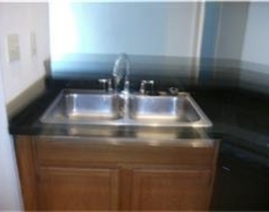 2121 El Paseo Street - Photo Thumbnail 4