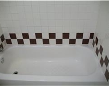 2121 El Paseo Street - Photo Thumbnail 3