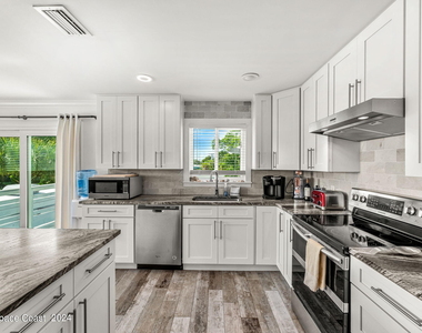 265 Marion Street - Photo Thumbnail 12