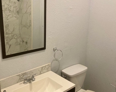 3523 Ave L - Photo Thumbnail 9