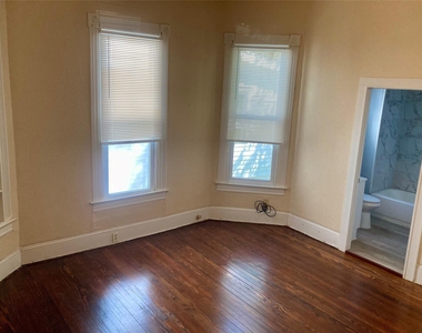3523 Ave L - Photo Thumbnail 3