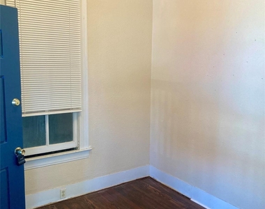 3523 Ave L - Photo Thumbnail 13