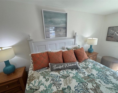 2571 Cyprus Drive - Photo Thumbnail 4