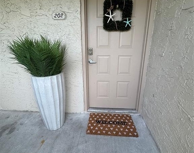 2571 Cyprus Drive - Photo Thumbnail 34