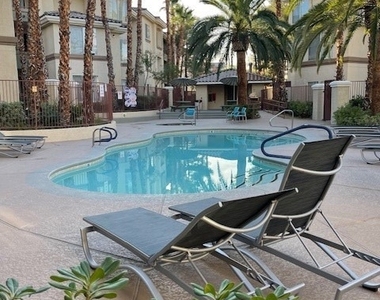 7155 S Durango Drive - Photo Thumbnail 5