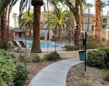 7155 S Durango Drive - Photo Thumbnail 6