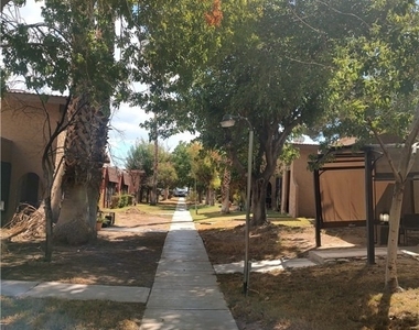 4614 Grand Drive - Photo Thumbnail 1