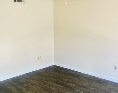 1192 Mars Hill Road - Photo Thumbnail 5