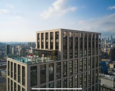 Suffolk Street - Photo Thumbnail 11