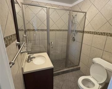 2736 Silver Creek Drive - Photo Thumbnail 11