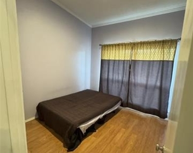 2736 Silver Creek Drive - Photo Thumbnail 12