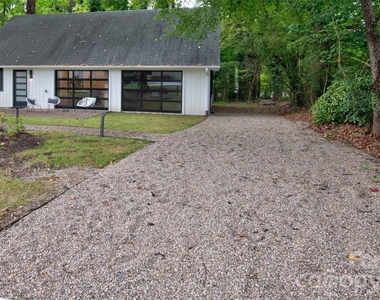 3945 Rockfern Road - Photo Thumbnail 42