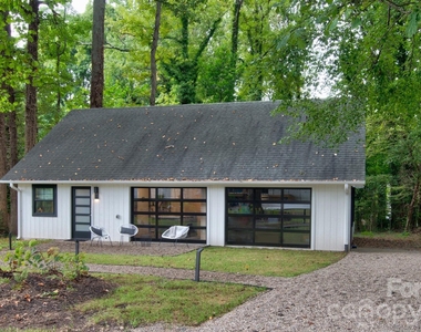 3945 Rockfern Road - Photo Thumbnail 40