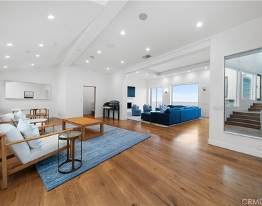 31654 Broad Beach Road - Photo Thumbnail 8