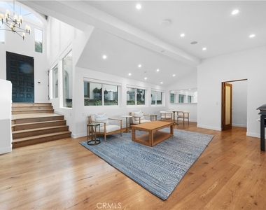 31654 Broad Beach Road - Photo Thumbnail 6