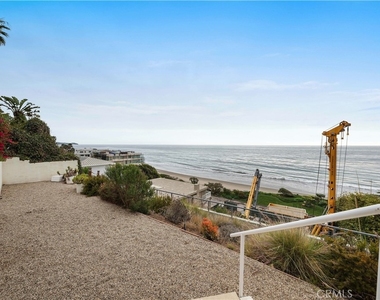 31654 Broad Beach Road - Photo Thumbnail 68