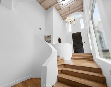 31654 Broad Beach Road - Photo Thumbnail 24