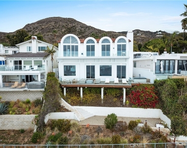 31654 Broad Beach Road - Photo Thumbnail 1