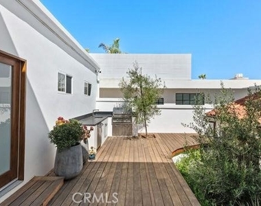 31654 Broad Beach Road - Photo Thumbnail 58