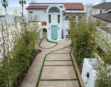 31654 Broad Beach Road - Photo Thumbnail 4