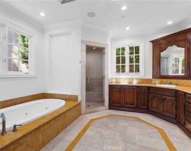 1316 Beverly Grove Place - Photo Thumbnail 13