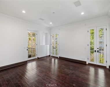 1316 Beverly Grove Place - Photo Thumbnail 32