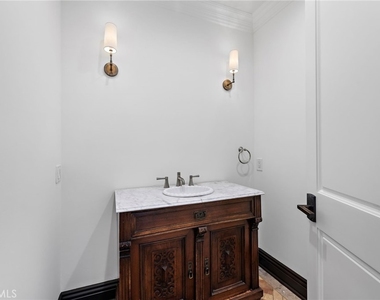 1316 Beverly Grove Place - Photo Thumbnail 28