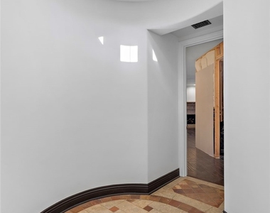 1316 Beverly Grove Place - Photo Thumbnail 12