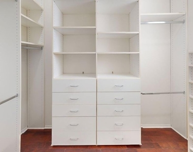 5655 Como Circle - Photo Thumbnail 12